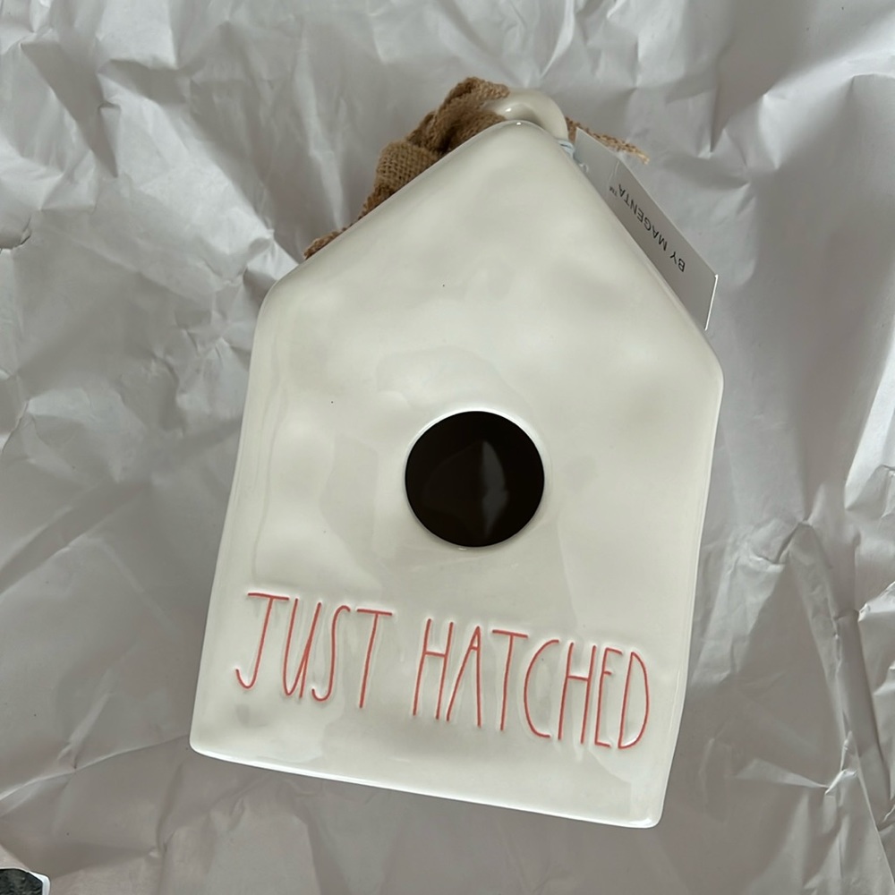 NWT Rae Dunn JUST HATCHED Birdhouse - Picture 2 of 4